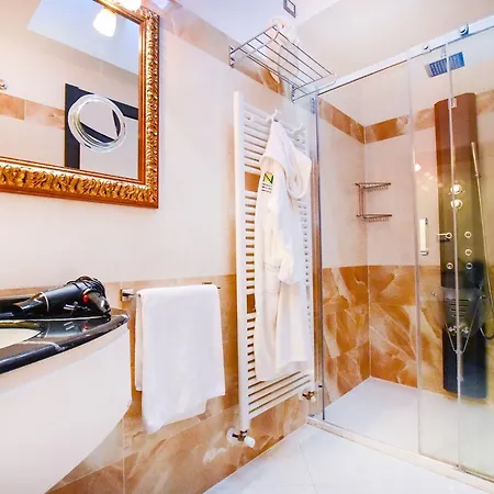 Hotel Nord Est 4*